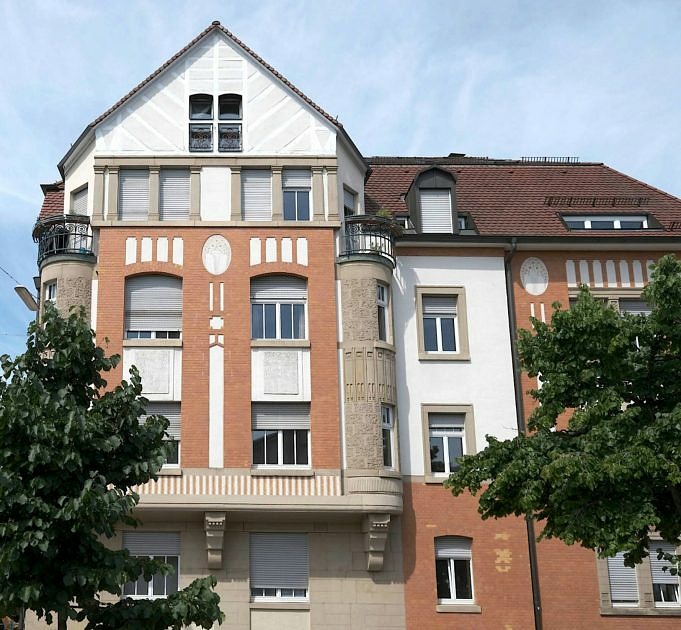 MVRDV's Stairs, Ein Roter Teppich Zum Wiederaufbau Der Stadt